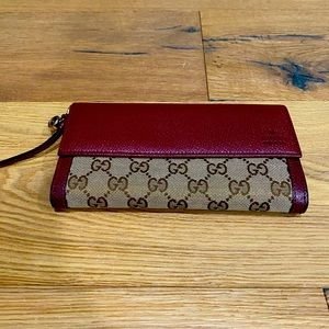 Gucci Wallet